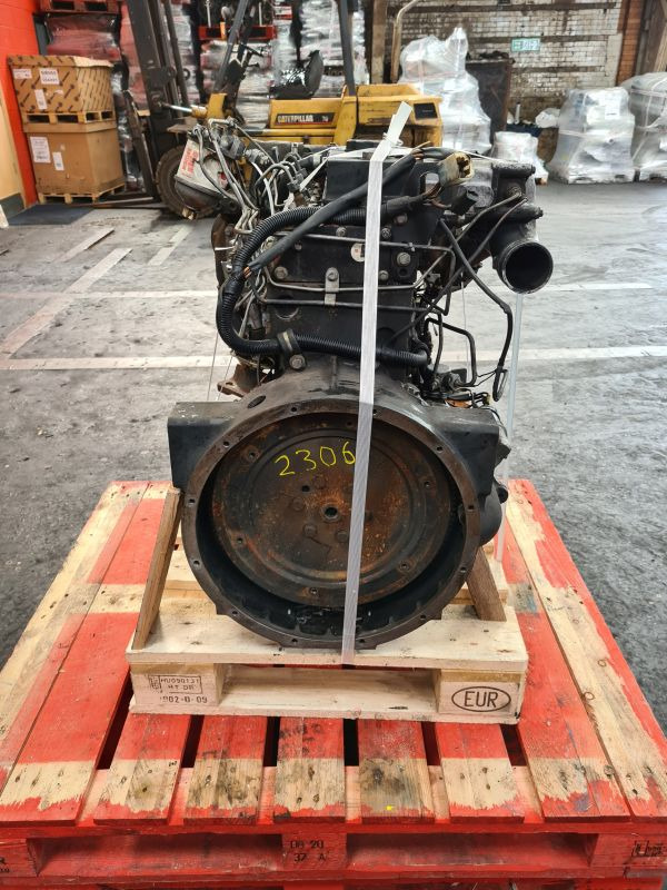 Perkins Perkins 1004 Non Turbo - Двигател за Промишлено оборудване: снимка 3 Perkins Perkins 1004 Non Turbo - Двигател за Промишлено оборудване: снимка 3