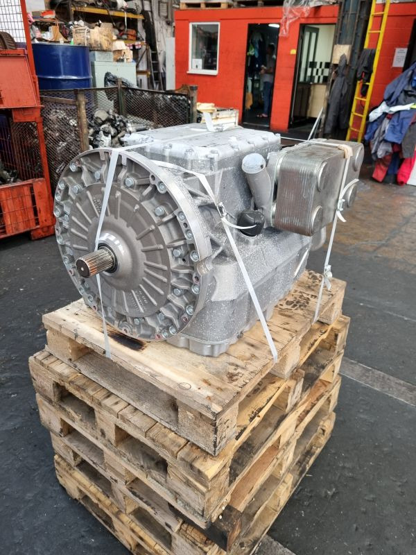 Voith 864.6 F3VTORO-8,5 Gearbox - Скоростна кутия: снимка 1 Voith 864.6 F3VTORO-8,5 Gearbox - Скоростна кутия: снимка 1