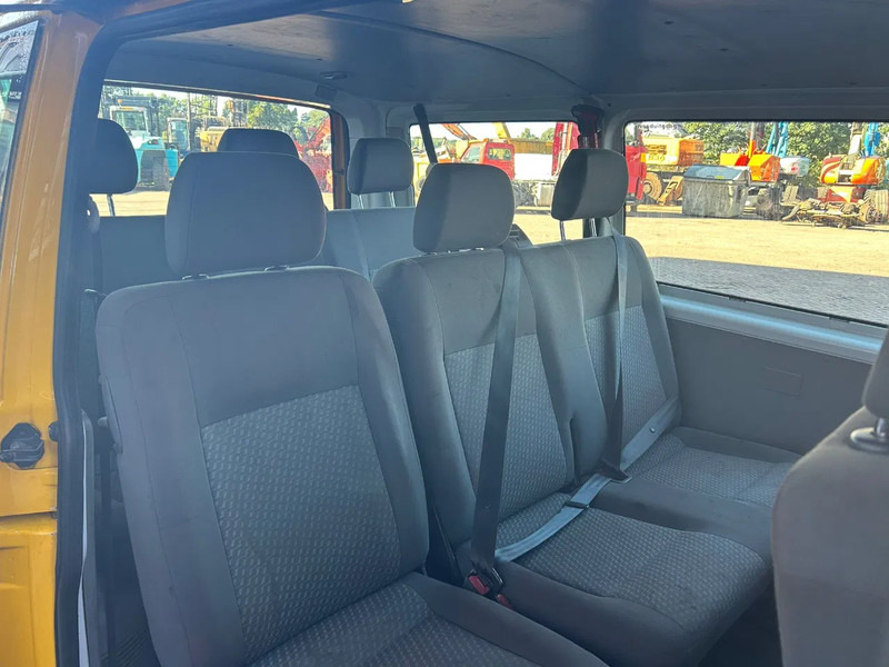 Volkswagen Transporter Kombi - Автобус: снимка 5 Volkswagen Transporter Kombi - Автобус: снимка 5