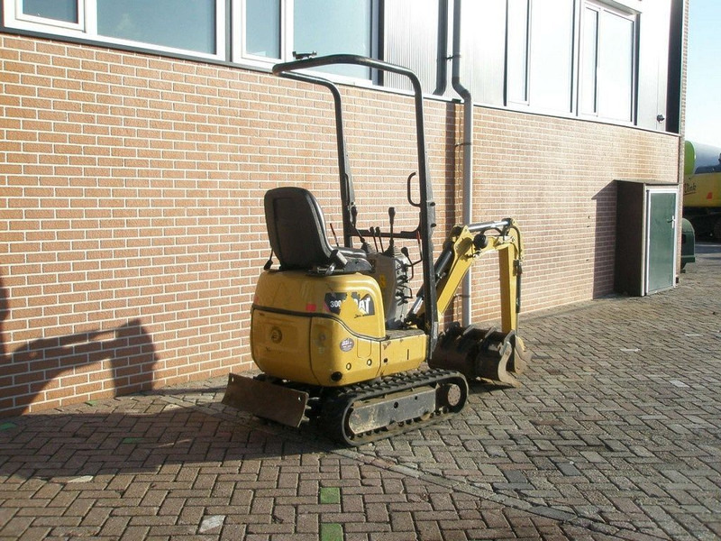 Caterpillar 300.9 - Мини багер: снимка 4 Caterpillar 300.9 - Мини багер: снимка 4