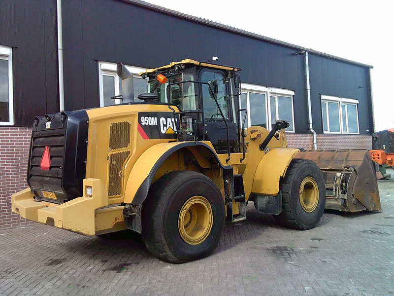 Caterpillar 950M - Колесен товарач: снимка 3 Caterpillar 950M - Колесен товарач: снимка 3