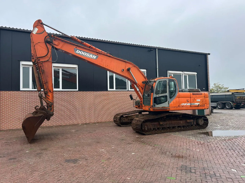 Doosan DX255LC - Верижен багер: снимка 1 Doosan DX255LC - Верижен багер: снимка 1