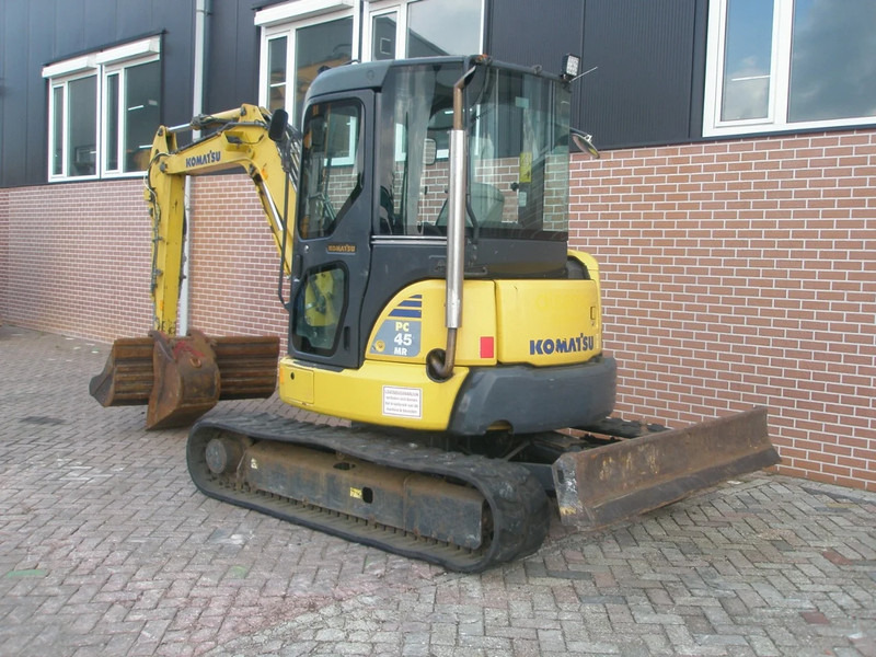 Komatsu PC45MR-3 - Мини багер: снимка 2 Komatsu PC45MR-3 - Мини багер: снимка 2