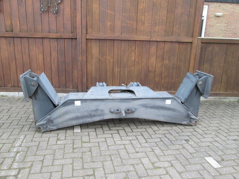Doosan DX140W outriggers - Прикачен инвентар за Колесен багер: снимка 1 Doosan DX140W outriggers - Прикачен инвентар за Колесен багер: снимка 1
