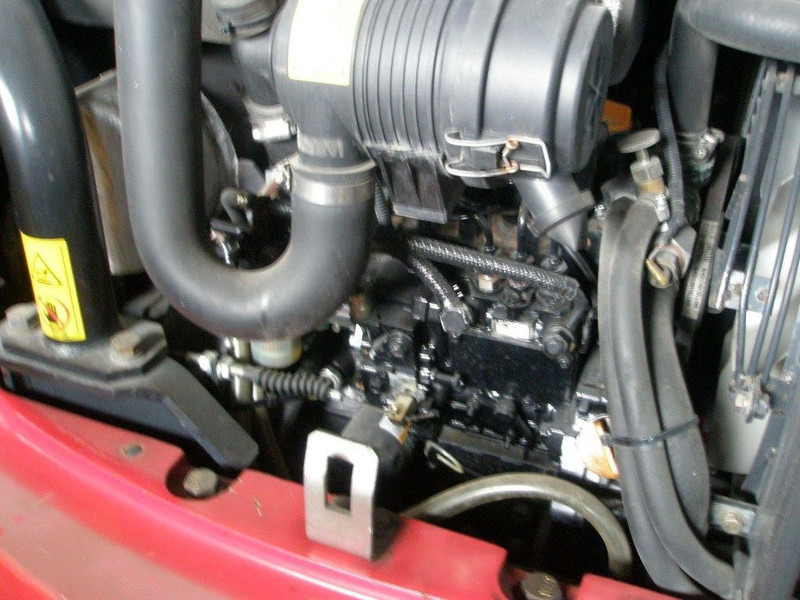 Мини багер Takeuchi TB23R: снимка 7