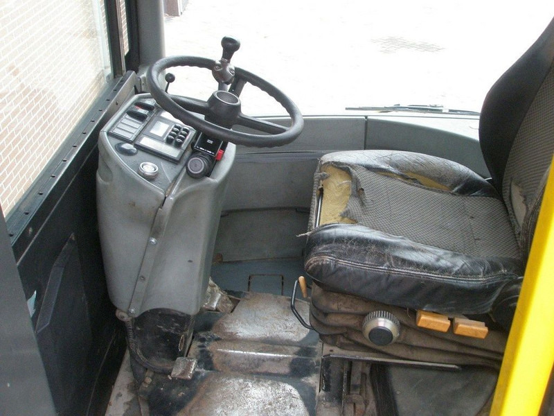 Терминален влекач Terberg RT 222 RT220 4x4: снимка 7