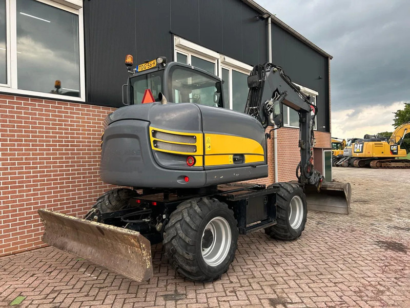 Terex TW75 - Колесен багер: снимка 3 Terex TW75 - Колесен багер: снимка 3
