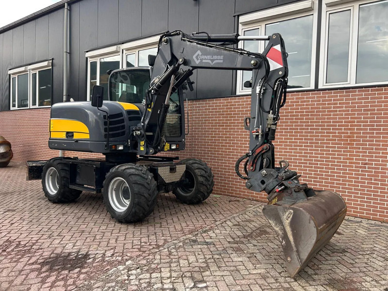 Terex TW75 - Колесен багер: снимка 2 Terex TW75 - Колесен багер: снимка 2