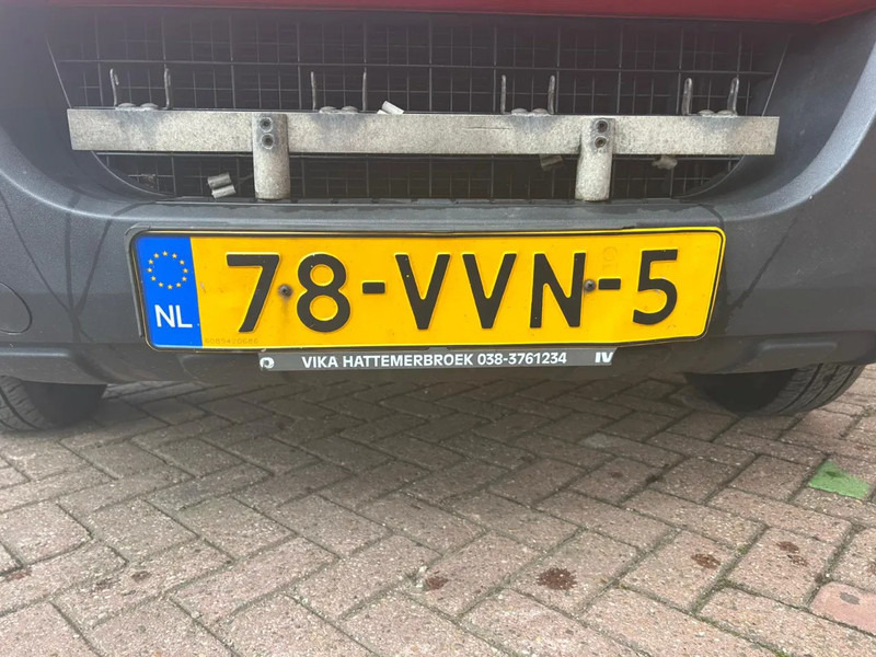 Влекач Iveco Daily 40 C18: снимка 6