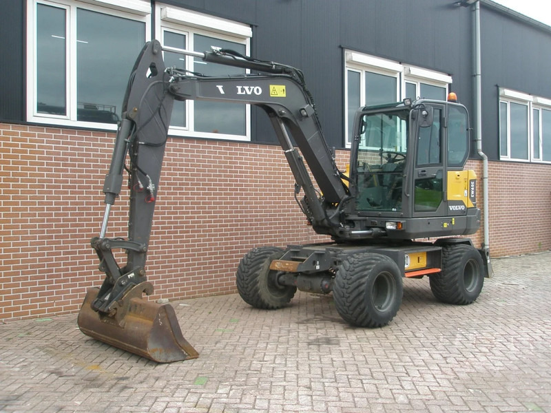 Volvo EW60E - Колесен багер: снимка 1 Volvo EW60E - Колесен багер: снимка 1