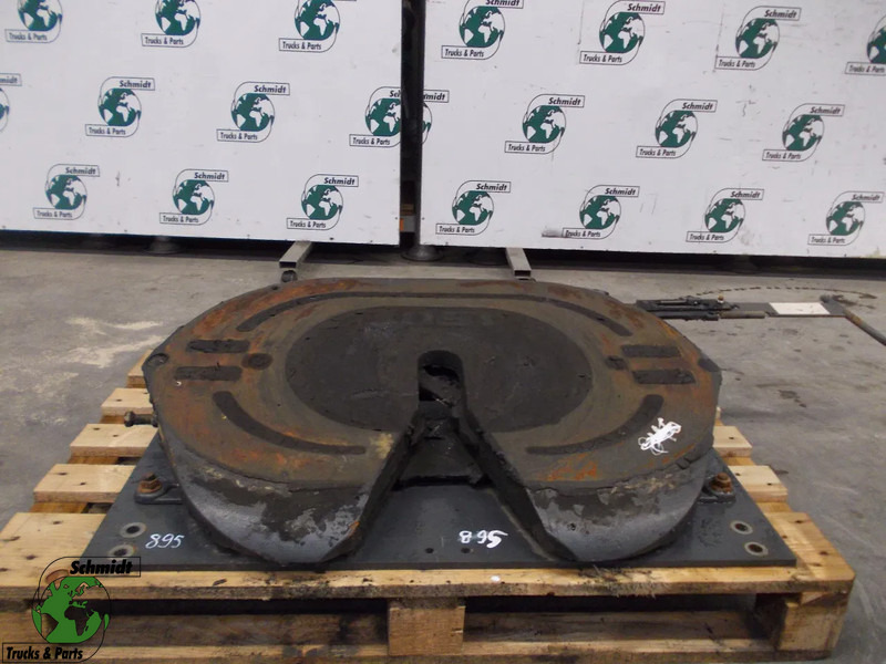 DAF 16304249 JOST MEGA SCHOTEL DAF XF 440 16304249 JOST MEGA SCHOTEL DAF XF 440 EURO 6 MODEL 2016 - Седло за Камион: снимка 1 DAF 16304249 JOST MEGA SCHOTEL DAF XF 440 16304249 JOST MEGA SCHOTEL DAF XF 440 EURO 6 MODEL 2016 - Седло за Камион: снимка 1