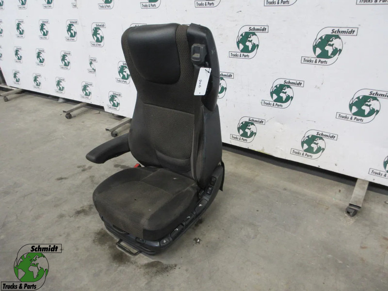 DAF 1979018 DAF XF CF STOEL MODEL 2016 - Седалка за Камион: снимка 1 DAF 1979018 DAF XF CF STOEL MODEL 2016 - Седалка за Камион: снимка 1