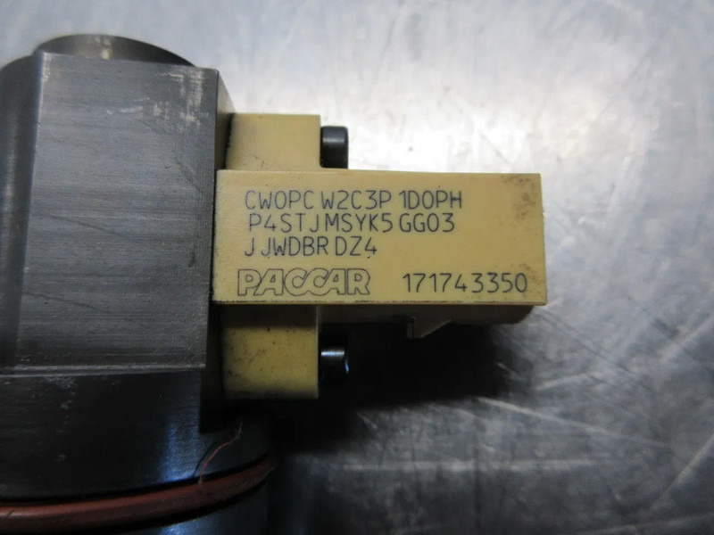 DAF 2005596 INJECTOR DAF MX 13 U2 460 PK EURO 6 5X OPVOORRAAD - Горивен филтър за Камион: снимка 5 DAF 2005596 INJECTOR DAF MX 13 U2 460 PK EURO 6 5X OPVOORRAAD - Горивен филтър за Камион: снимка 5