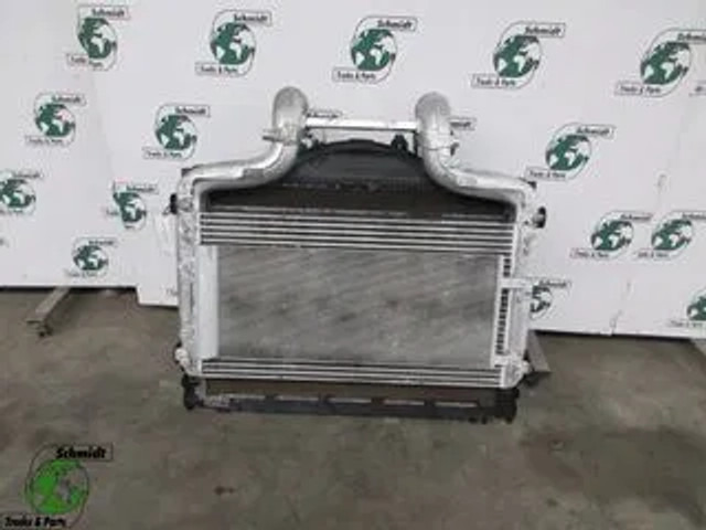 DAF 2116742//2049371//1909457 DAF CF XF 410 EURO 6 MODEL 2020 - Радиатор за Камион: снимка 4 DAF 2116742//2049371//1909457 DAF CF XF 410 EURO 6 MODEL 2020 - Радиатор за Камион: снимка 4