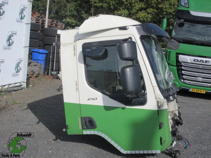 DAF 2363288 DAF 210 LF CABINE MODEL 2018 EURO 6 LICHT BESCHADIG VOOR ZIJDEN - Кабина и интериор за Камион: снимка 1 DAF 2363288 DAF 210 LF CABINE MODEL 2018 EURO 6 LICHT BESCHADIG VOOR ZIJDEN - Кабина и интериор за Камион: снимка 1