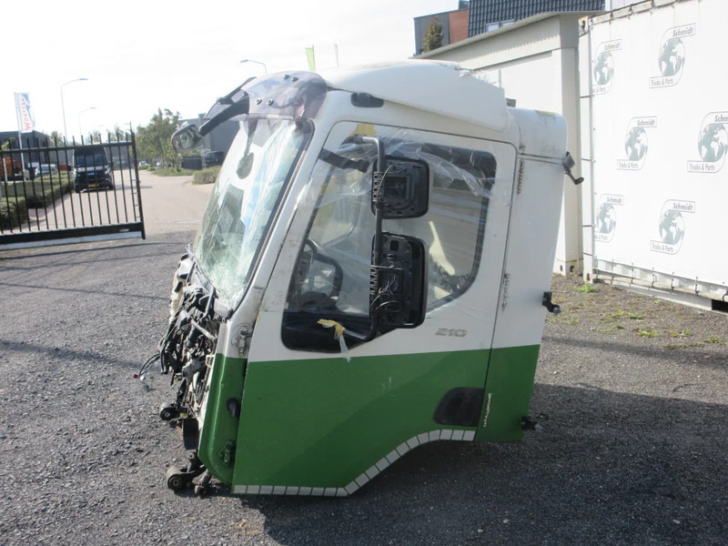 DAF 2363288 DAF 210 LF CABINE MODEL 2018 EURO 6 LICHT BESCHADIG VOOR ZIJDEN - Кабина и интериор за Камион: снимка 3 DAF 2363288 DAF 210 LF CABINE MODEL 2018 EURO 6 LICHT BESCHADIG VOOR ZIJDEN - Кабина и интериор за Камион: снимка 3