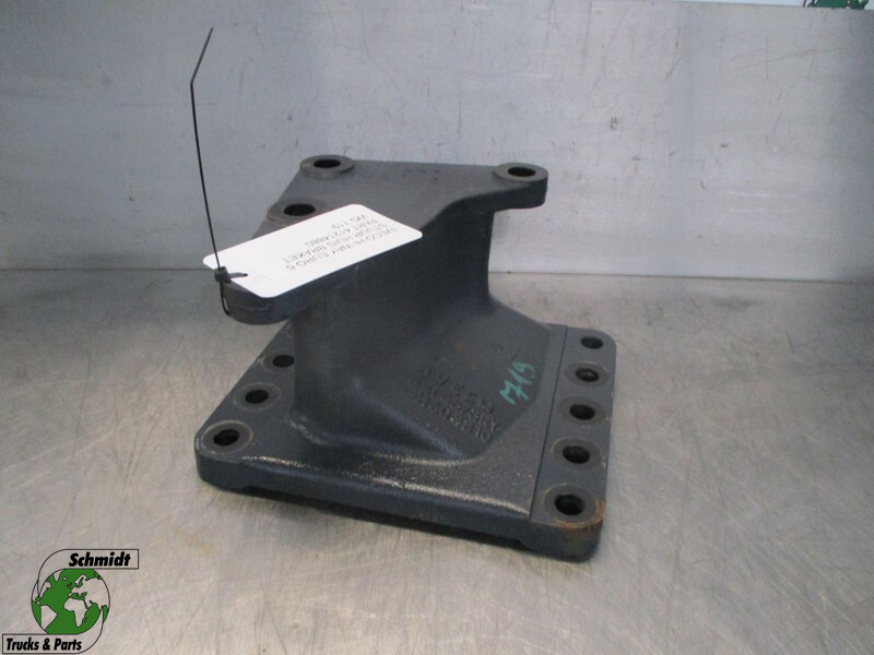 Iveco 41214880 stuur bracket stralis - Кормилно управление за Камион: снимка 1 Iveco 41214880 stuur bracket stralis - Кормилно управление за Камион: снимка 1