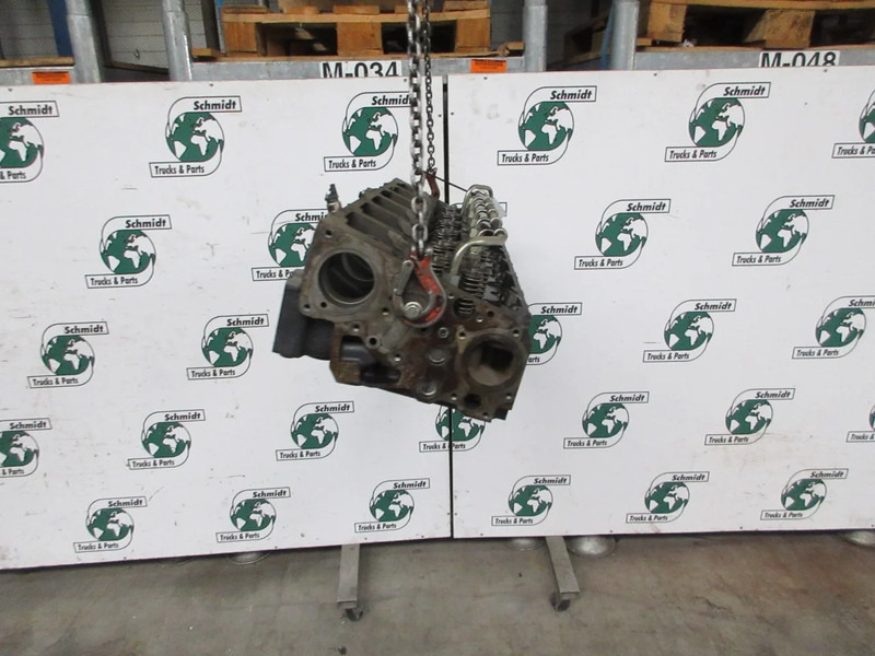 Iveco 5801476005 CILINDERKOP IVECO HI WAY EURO 6 - Цилиндров блок за Камион: снимка 2 Iveco 5801476005 CILINDERKOP IVECO HI WAY EURO 6 - Цилиндров блок за Камион: снимка 2