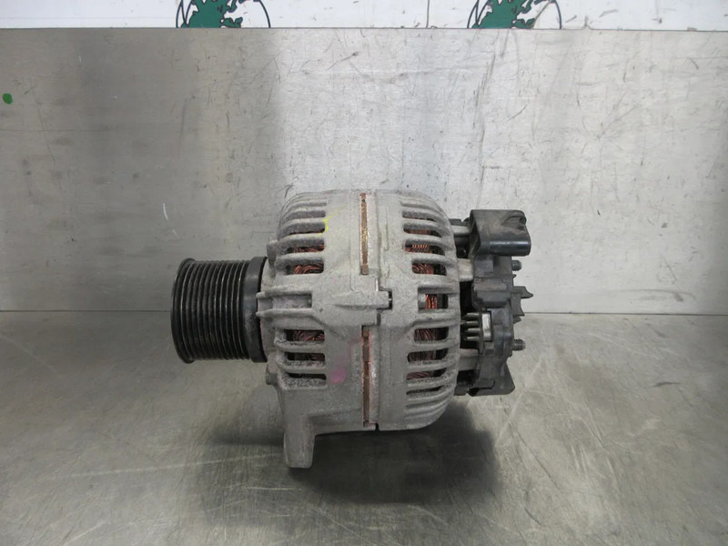 Iveco 5801703906 DYNAMO IVECO S WAY 440S42 MODEL 2023 - Алтернатор за Камион: снимка 3 Iveco 5801703906 DYNAMO IVECO S WAY 440S42 MODEL 2023 - Алтернатор за Камион: снимка 3