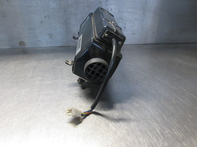 Iveco HL2011 STANDKACHEL DEMO! - Отопление/ Вентилация за Камион: снимка 4 Iveco HL2011 STANDKACHEL DEMO! - Отопление/ Вентилация за Камион: снимка 4