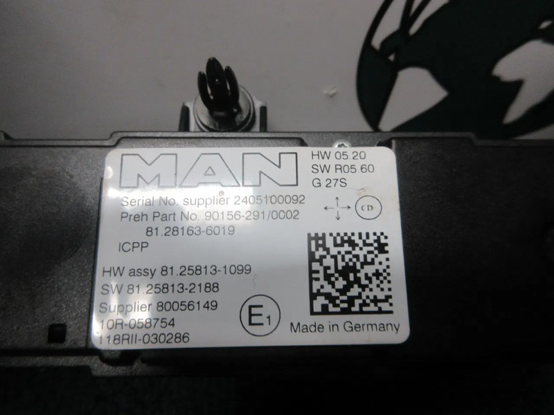 MAN 81.28163-6019 // BEDIENINGS PANEEL MAN 18.520 EURO 6 MODEL 2024 - Електрическа система за Камион: снимка 3 MAN 81.28163-6019 // BEDIENINGS PANEEL MAN 18.520 EURO 6 MODEL 2024 - Електрическа система за Камион: снимка 3