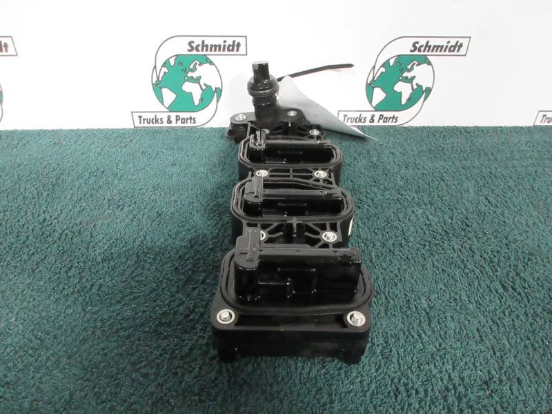 MAN 81.32690-6072//81.32690-6080 BEDINGESEENHEID MAN TRAXON EURO 6 NIEUWE & GEBRUKT - Съединител и части за Камион: снимка 2 MAN 81.32690-6072//81.32690-6080 BEDINGESEENHEID MAN TRAXON EURO 6 NIEUWE & GEBRUKT - Съединител и части за Камион: снимка 2