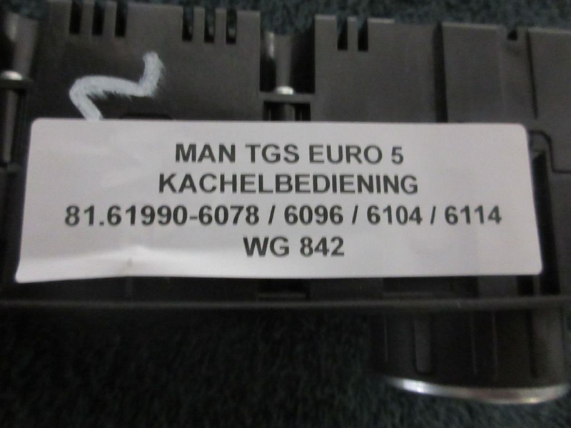 MAN 81.61990-6078 / 6096 / 6104 / 6114 / Kachelbediening - Електрическа система за Камион: снимка 4 MAN 81.61990-6078 / 6096 / 6104 / 6114 / Kachelbediening - Електрическа система за Камион: снимка 4