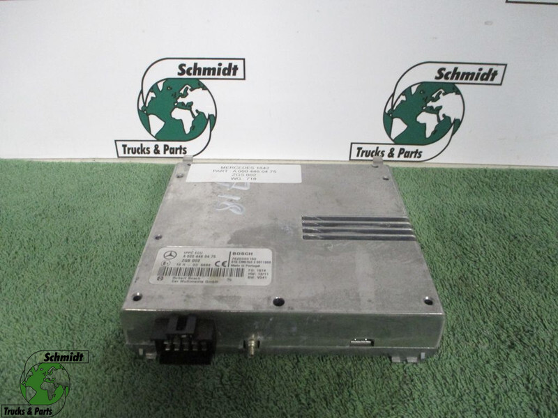 Mercedes-Benz A 000 446 04 75 IPPC / ECU - ZGS 002 - Блок за управление за Камион: снимка 1 Mercedes-Benz A 000 446 04 75 IPPC / ECU - ZGS 002 - Блок за управление за Камион: снимка 1