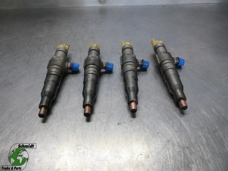 Mercedes-Benz A 936 070 17 87 // A 936 070 21 87 // A 936 178 70 02 INJECTORS DEMO MERCEDES OM 936LA EURO 6 - Горивен филтър за Камион: снимка 1 Mercedes-Benz A 936 070 17 87 // A 936 070 21 87 // A 936 178 70 02 INJECTORS DEMO MERCEDES OM 936LA EURO 6 - Горивен филтър за Камион: снимка 1