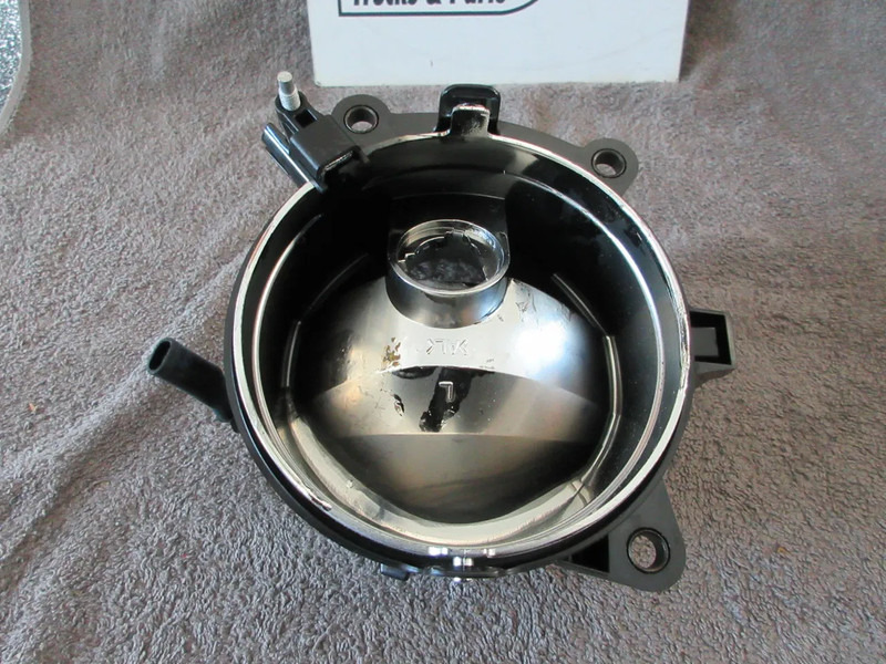 Mercedes-Benz A 960 820 04 56 // A 960 820 05 56 R+L MISTLAMP NIEUWE ACTROS MP4 - Фар срещу мъгла за Камион: снимка 3 Mercedes-Benz A 960 820 04 56 // A 960 820 05 56 R+L MISTLAMP NIEUWE ACTROS MP4 - Фар срещу мъгла за Камион: снимка 3