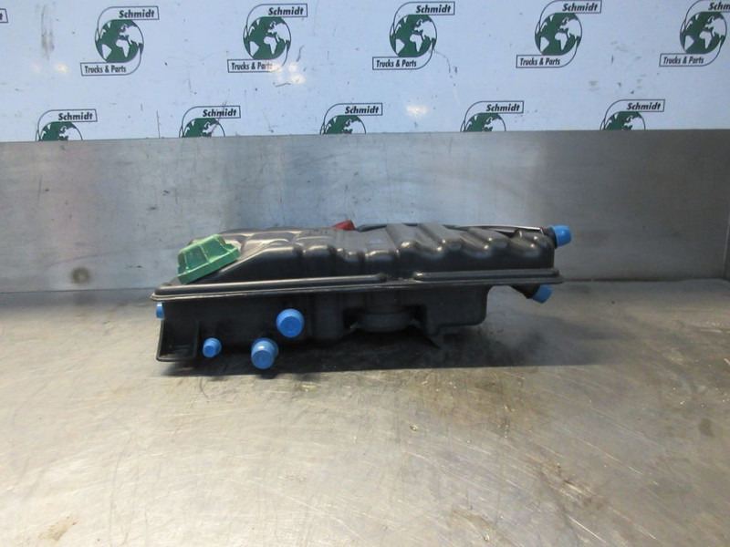 Mercedes-Benz A 970 500 02 49 EXPANSIEVAT - Разширителен съд за Камион: снимка 4 Mercedes-Benz A 970 500 02 49 EXPANSIEVAT - Разширителен съд за Камион: снимка 4