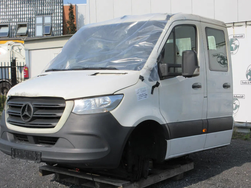 Mercedes-Benz MERCEDES SPRINTER CABINE COMPLEET ZONDER ACHTERCHASSIS - Кабина и интериор за Лекотоварен автомобил: снимка 3 Mercedes-Benz MERCEDES SPRINTER CABINE COMPLEET ZONDER ACHTERCHASSIS - Кабина и интериор за Лекотоварен автомобил: снимка 3