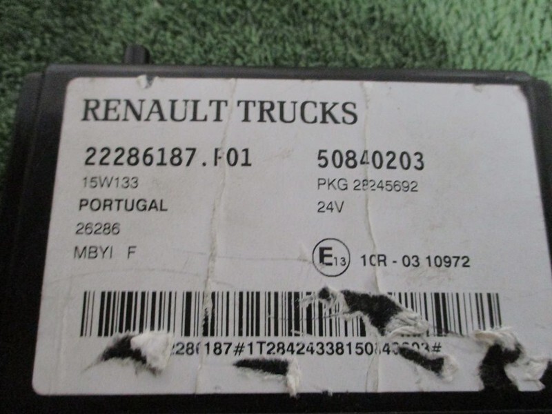 Renault 7422286187 Regeleenheid - Електрическа система за Камион: снимка 4 Renault 7422286187 Regeleenheid - Електрическа система за Камион: снимка 4