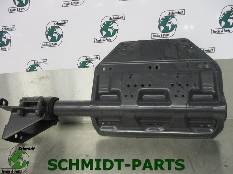 Scania 2476494 Spatbord Steun - Калник за Камион: снимка 1 Scania 2476494 Spatbord Steun - Калник за Камион: снимка 1