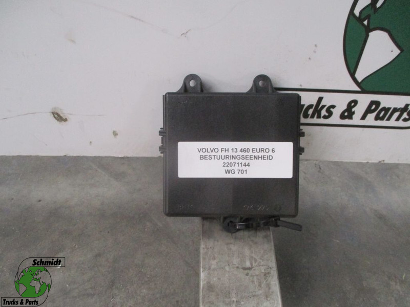 Volvo 22071144 BESTUURINGMODULE FH 13 EURO 6 - Електрическа система за Камион: снимка 1 Volvo 22071144 BESTUURINGMODULE FH 13 EURO 6 - Електрическа система за Камион: снимка 1