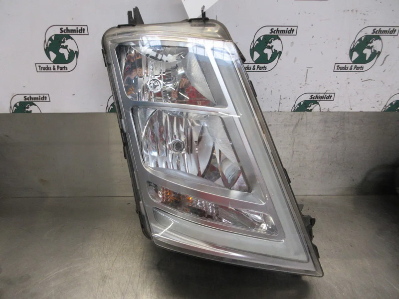 Volvo 2239217 KOPLAMP VOLVO FH 460 RECHTS LICHT BESCHADIG - Преден фар за Камион: снимка 3 Volvo 2239217 KOPLAMP VOLVO FH 460 RECHTS LICHT BESCHADIG - Преден фар за Камион: снимка 3