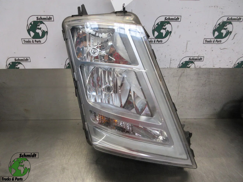 Volvo 2239217 KOPLAMP VOLVO FH 460 RECHTS LICHT BESCHADIG - Преден фар за Камион: снимка 1 Volvo 2239217 KOPLAMP VOLVO FH 460 RECHTS LICHT BESCHADIG - Преден фар за Камион: снимка 1