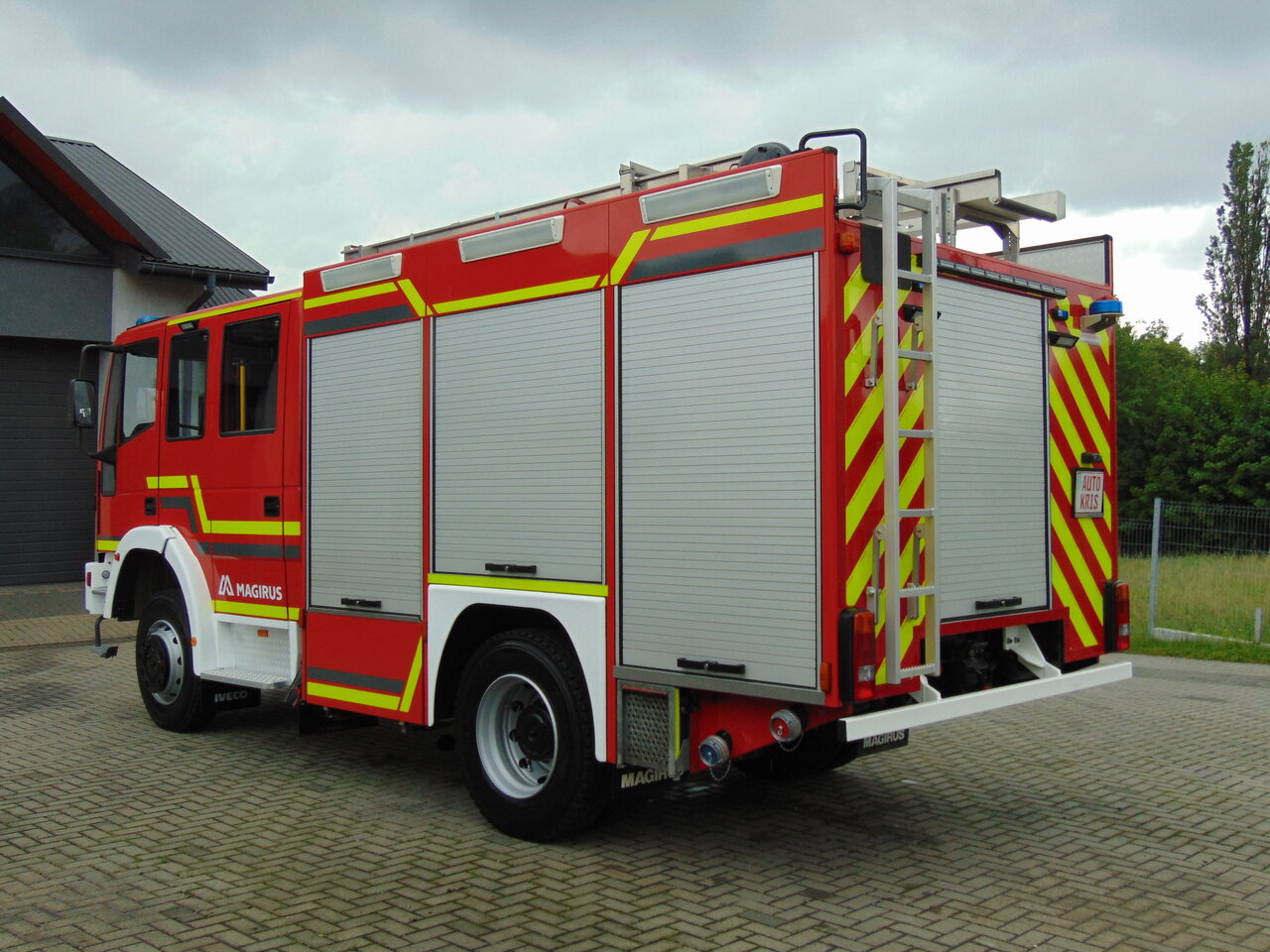 IVECO EuroFire 140E24 4x4 MAGIRUS - Пожарна кола: снимка 3 IVECO EuroFire 140E24 4x4 MAGIRUS - Пожарна кола: снимка 3