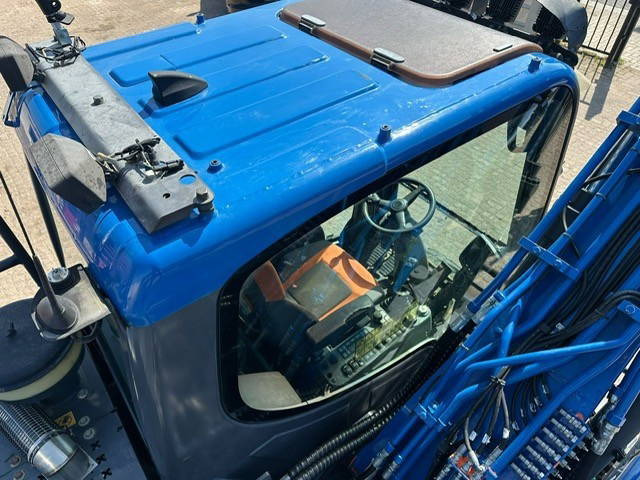 Doosan DX170W - Колесен багер: снимка 3 Doosan DX170W - Колесен багер: снимка 3