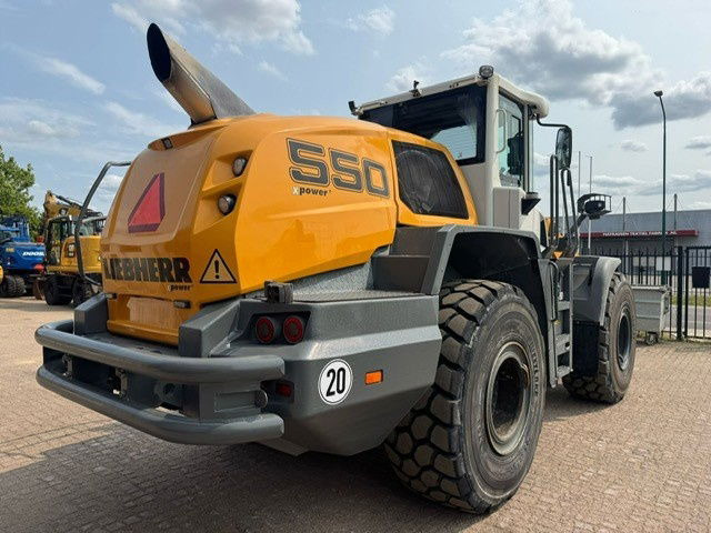 Liebherr L550 Xpower - Колесен товарач: снимка 4 Liebherr L550 Xpower - Колесен товарач: снимка 4