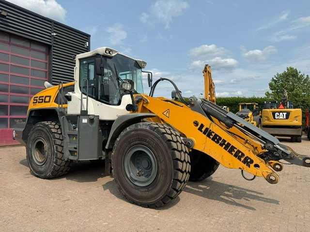 Liebherr L550 Xpower - Колесен товарач: снимка 5 Liebherr L550 Xpower - Колесен товарач: снимка 5