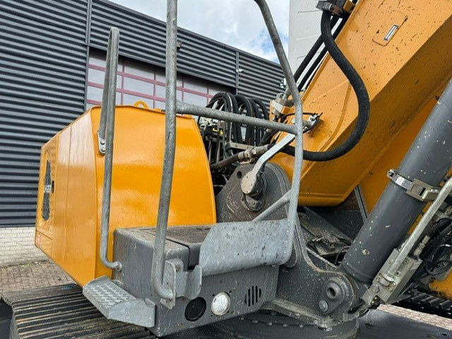 Багер за манипулиране на материали Liebherr LH 22 C Litronic 95 Rijwerk: снимка 6