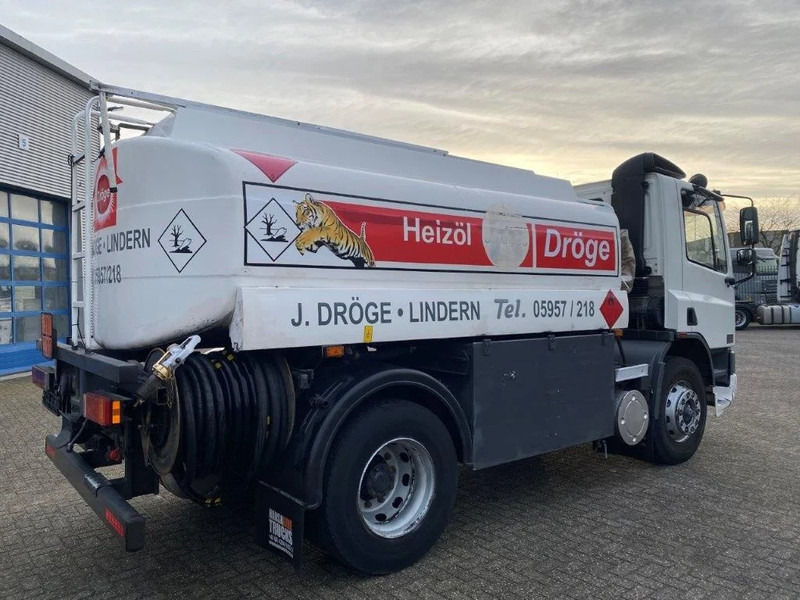 DAF 65CF-240 / FULL STEEL / POMP / 3 COMPARTIMENTS / 8350 LITER / ONLY:25969 KM / EURO-2 / MANUAL / GOOD CONDITION - Камион цистерна: снимка 5 DAF 65CF-240 / FULL STEEL / POMP / 3 COMPARTIMENTS / 8350 LITER / ONLY:25969 KM / EURO-2 / MANUAL / GOOD CONDITION - Камион цистерна: снимка 5