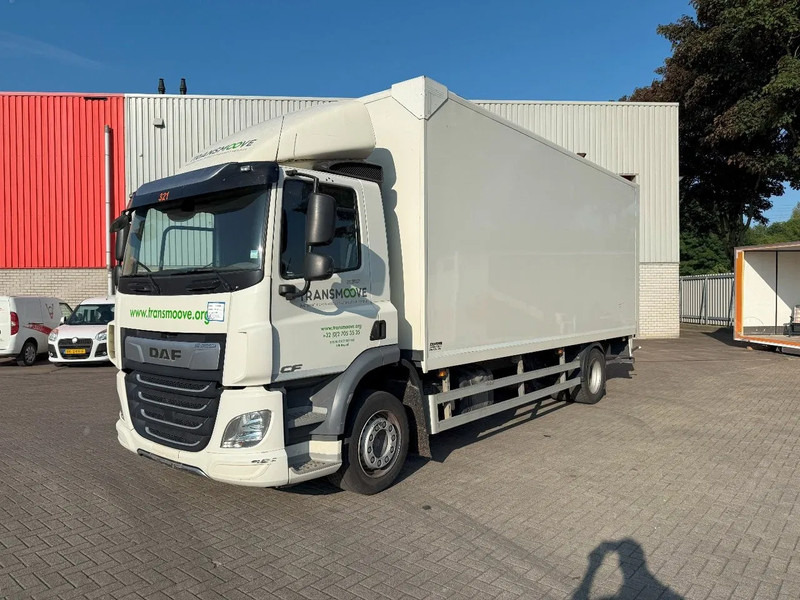DAF CF 230 / ENGINE RUNNING / ONLY:286284 KM / ACC / LWDS / PLATFORM 2000 KG / 3SEATS / AUTOMATIC / EURO-6 / 2018 - Камион фургон: снимка 1 DAF CF 230 / ENGINE RUNNING / ONLY:286284 KM / ACC / LWDS / PLATFORM 2000 KG / 3SEATS / AUTOMATIC / EURO-6 / 2018 - Камион фургон: снимка 1