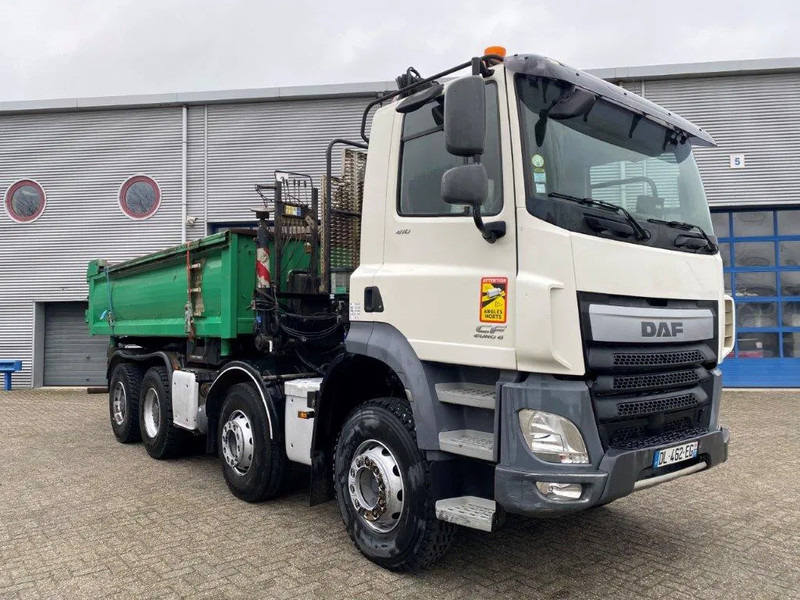 DAF CF410 / 8X4 / BIG AXLE / FULL-STEEL /2 SIDE TIPPER/ ONLY:363247 KM / AUTOMATIC / EURO-6 / 2014 - Камион с кран: снимка 2 DAF CF410 / 8X4 / BIG AXLE / FULL-STEEL /2 SIDE TIPPER/ ONLY:363247 KM / AUTOMATIC / EURO-6 / 2014 - Камион с кран: снимка 2