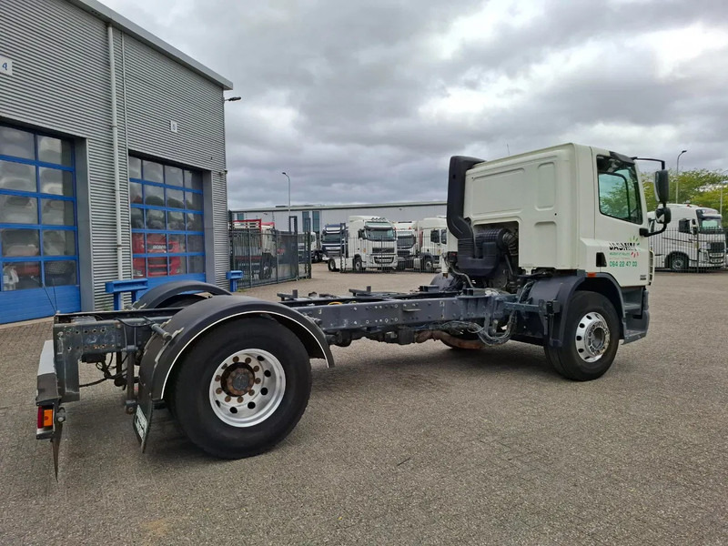 DAF CF75-250 / ADR / ONLY:320740 KM / PTO / INLINER / ALCOA / GOOD CONDITION / MANUAL / EURO-5 / 2011 - Шаси кабина: снимка 5 DAF CF75-250 / ADR / ONLY:320740 KM / PTO / INLINER / ALCOA / GOOD CONDITION / MANUAL / EURO-5 / 2011 - Шаси кабина: снимка 5