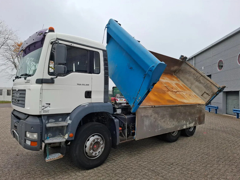 MAN TGA 26.310 / 6X4 / 2XBIG AXLE / 2SIDE TIPPER / ONLY:545423 KM / TUV:06-05-2026 / FULL-STEEL / AIRCO / MANUAL / EURO-4 / 2005 - Самосвал камион: снимка 2 MAN TGA 26.310 / 6X4 / 2XBIG AXLE / 2SIDE TIPPER / ONLY:545423 KM / TUV:06-05-2026 / FULL-STEEL / AIRCO / MANUAL / EURO-4 / 2005 - Самосвал камион: снимка 2
