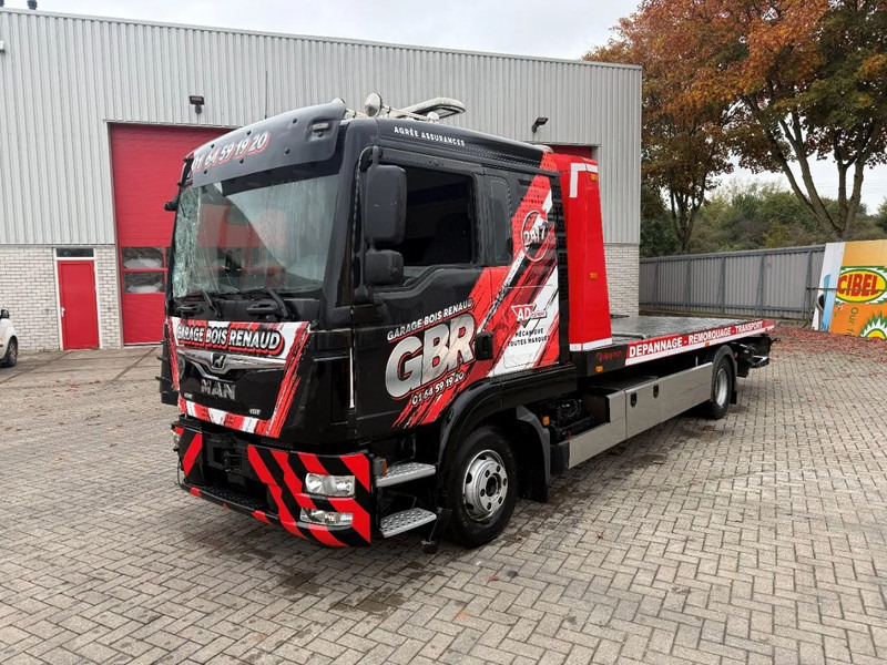 MAN TGL 12.250 / ENGINE RUNNING / ONLY:276364 KM / TOW-TRUCK / CLEPEL / WINCH / REMOTE / 6PERSONS / AUTOMATIC / EURO-6 / 2018 - Камион пътна помощ: снимка 2 MAN TGL 12.250 / ENGINE RUNNING / ONLY:276364 KM / TOW-TRUCK / CLEPEL / WINCH / REMOTE / 6PERSONS / AUTOMATIC / EURO-6 / 2018 - Камион пътна помощ: снимка 2