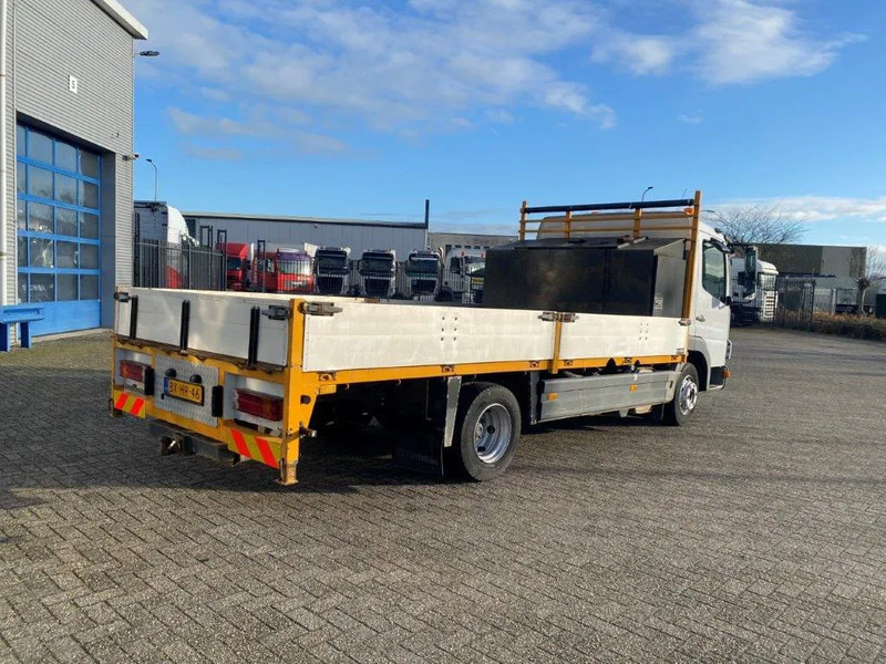 Mercedes-Benz Atego 816 / CLEAN NL TRUCK / GOOD TYRES / ONLY:298545KM / FULL-STEEL / MANUAL / EURO-5 / 2010 - Бордови камион: снимка 5 Mercedes-Benz Atego 816 / CLEAN NL TRUCK / GOOD TYRES / ONLY:298545KM / FULL-STEEL / MANUAL / EURO-5 / 2010 - Бордови камион: снимка 5