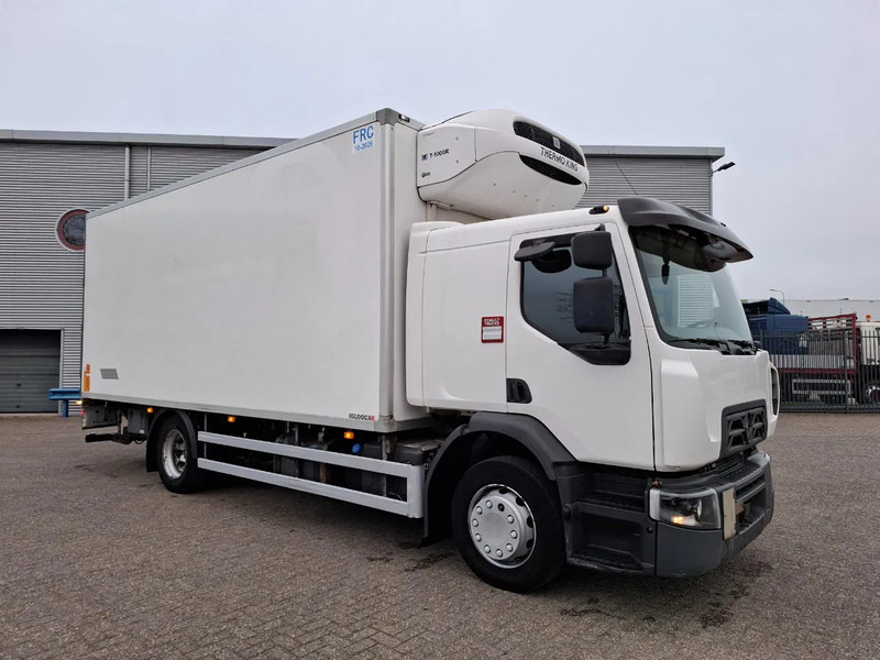 Renault D16.280 WIDE / ONLY:497760 KM / THERMOKING / PLATFORM 2TON / LWDS / BED / DATALOG / FULL-AIR / AUTOMATIC / EURO-6 / 2017 - Изотермичен камион: снимка 2 Renault D16.280 WIDE / ONLY:497760 KM / THERMOKING / PLATFORM 2TON / LWDS / BED / DATALOG / FULL-AIR / AUTOMATIC / EURO-6 / 2017 - Изотермичен камион: снимка 2